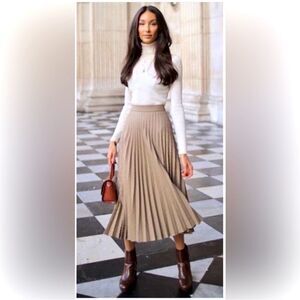 Aura Pleated Faux Leather Midi Skirt in Beige - Size M